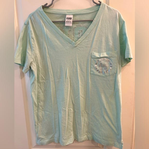 4/$20 Victoria’s Secret PINK Sequin Tshirt - Picture 2 of 5